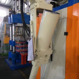 rubber injection molding machine